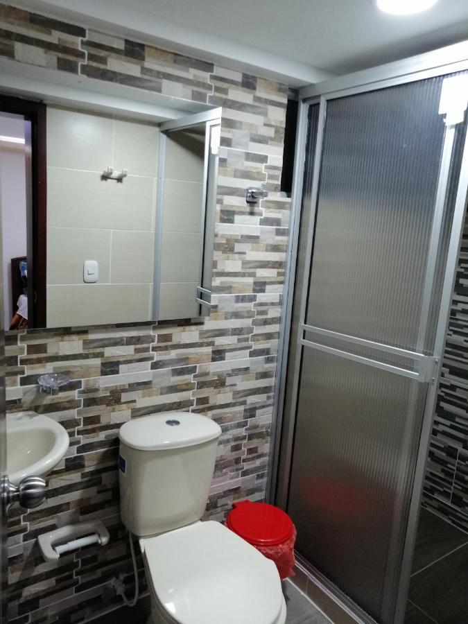 Hotel Dubai Suite Pasto Extérieur photo