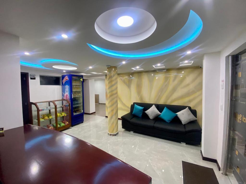 Hotel Dubai Suite Pasto Extérieur photo